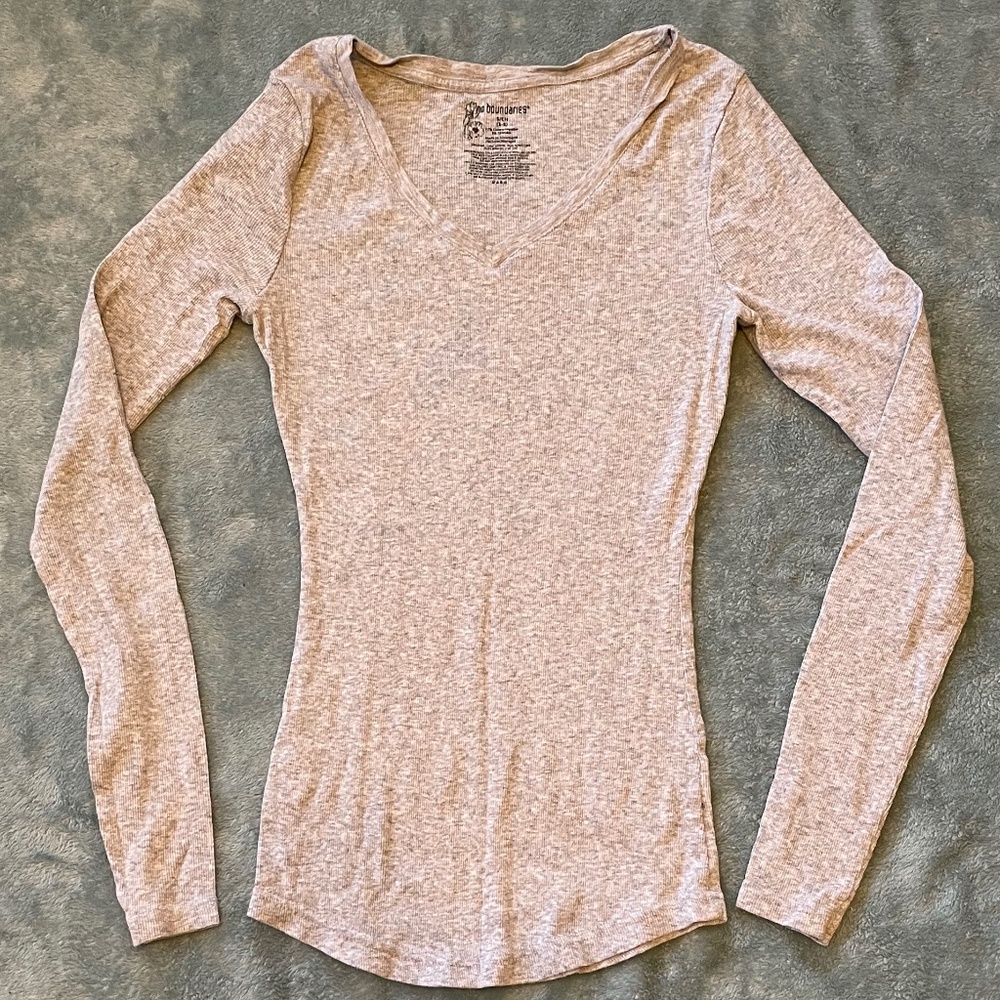 Long Sleeve Gray T-shirt